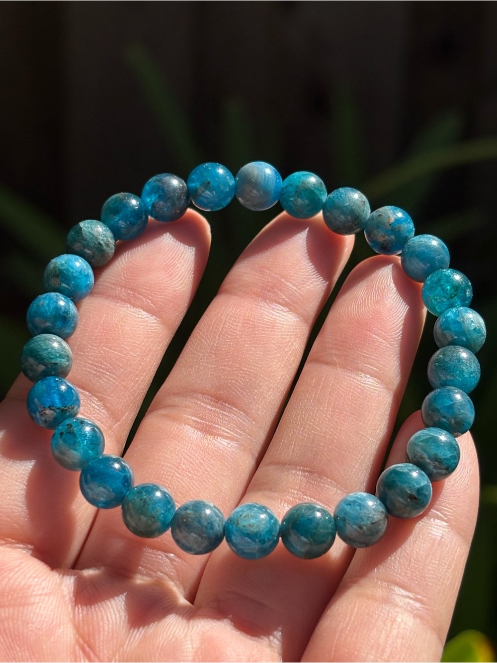 7.5mm Dainty Stretchable Blue Apatite Bracelet 2616 - Picture 5 of 7